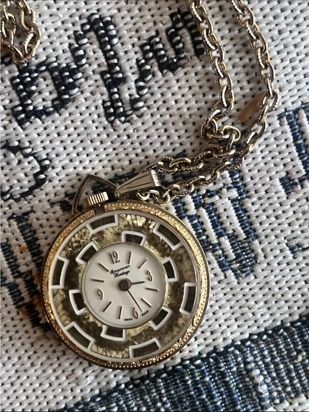Vintage  Gold Pocket Necklace Watch - Unbranded